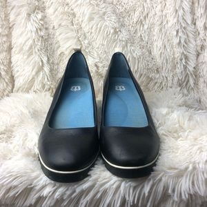 Betabrand All Weather Wedge Onx Size 8.5